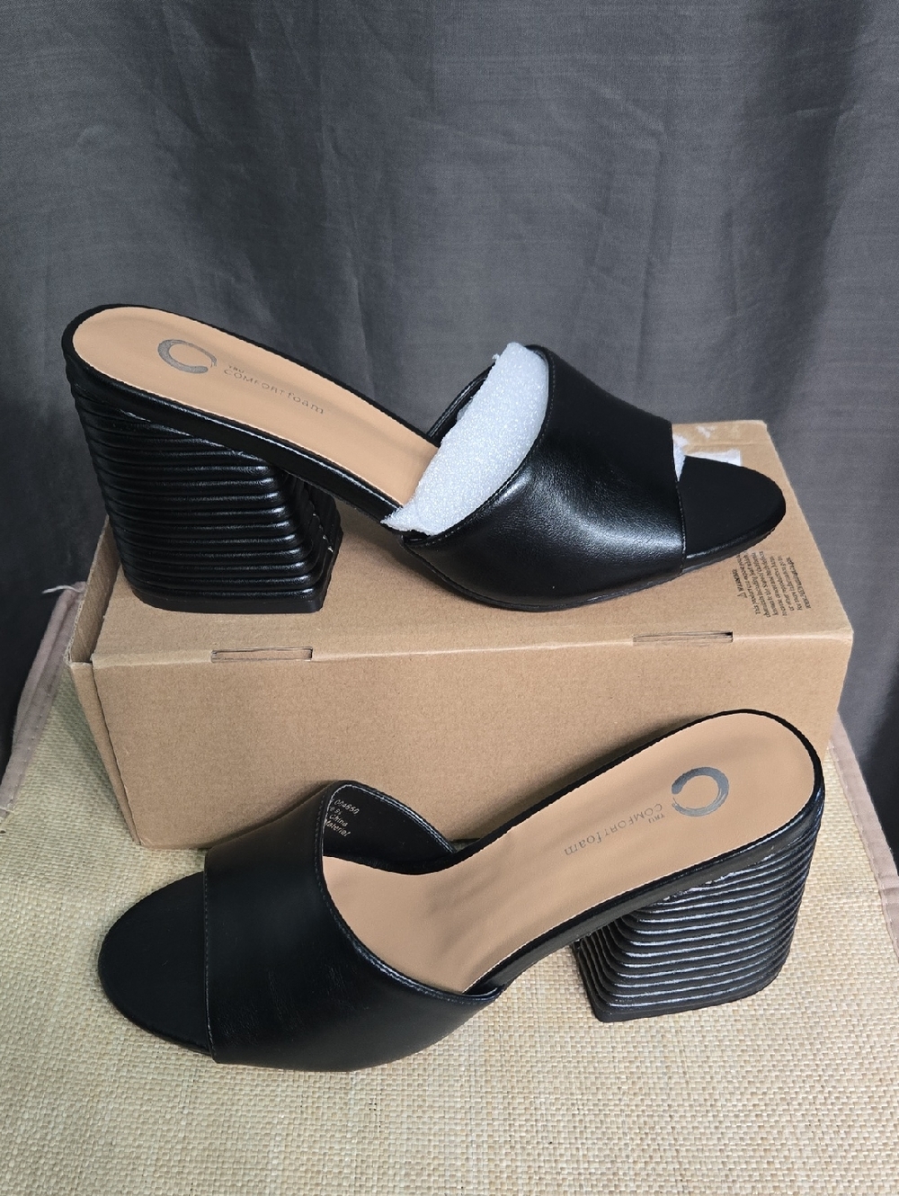 Women's Black Open-Toe Block Heel Mule